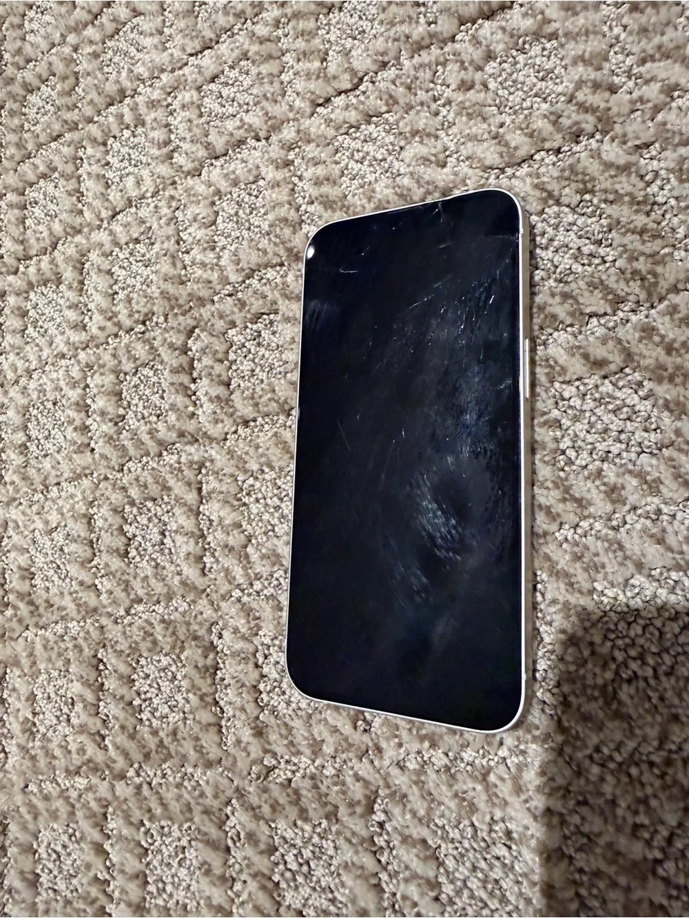 Apple iPhone 13 128GB Unlocked - Cracked Screen - Fully Functional